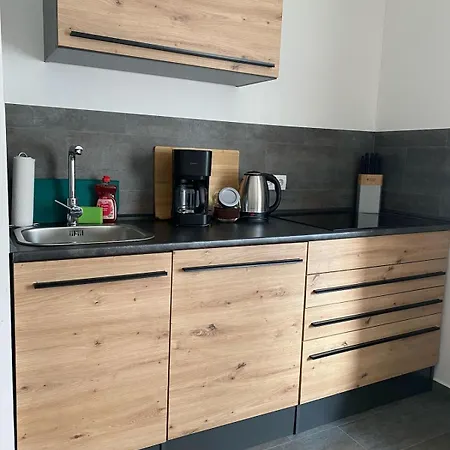 G Kennedy, 3 Personen Deluxe *